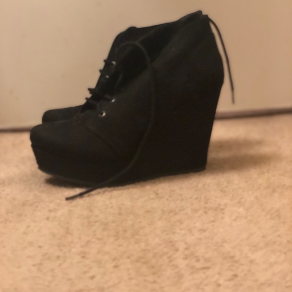 Wedges - Picture 2 of 2